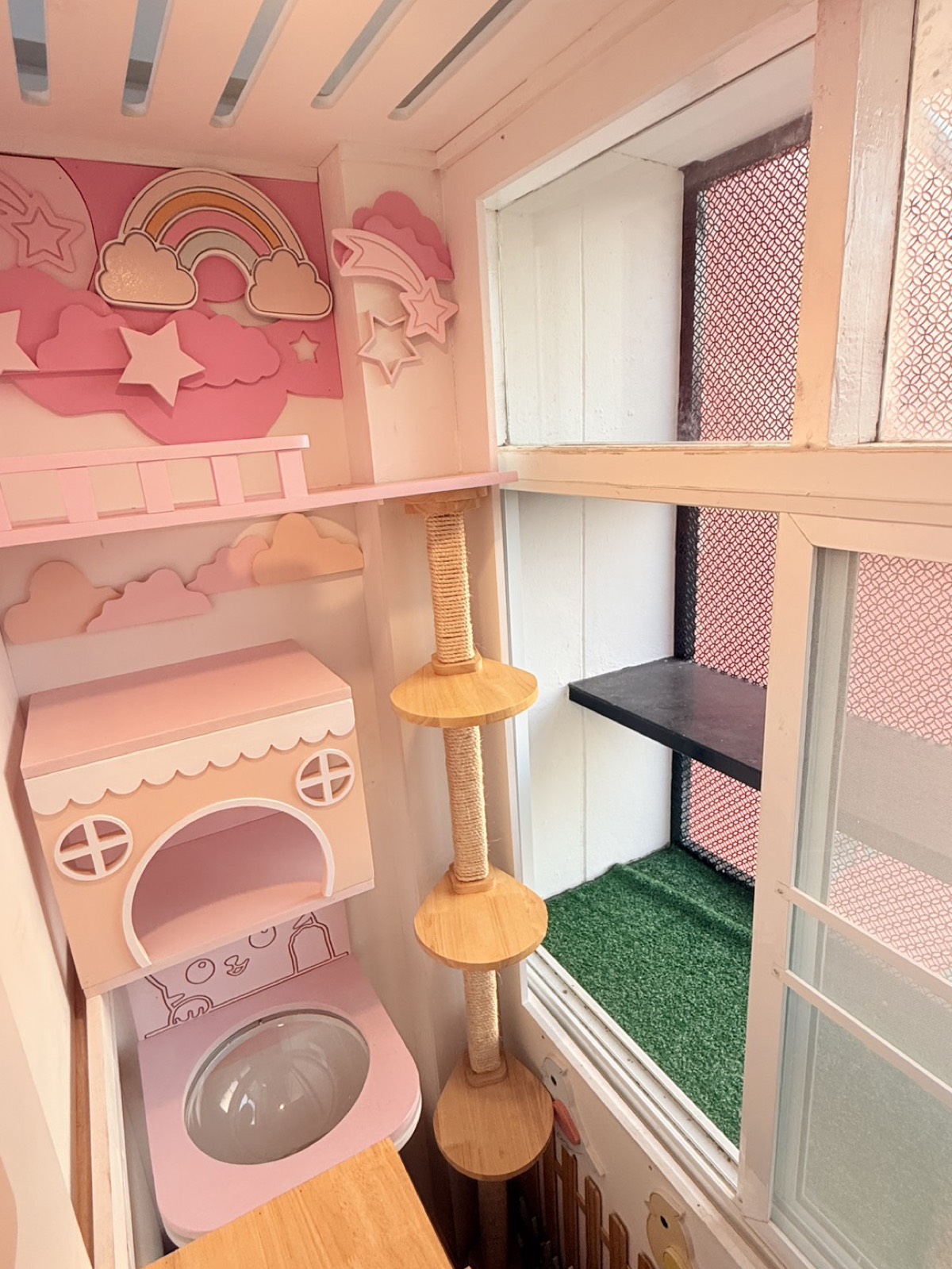 ระเบียงชมวิว catio โปร่งสบาย